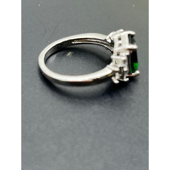 Sterling Silver Rhodium Plated Emerald Cut Green CZ Stone Baguette Side CZ 8.25 - Picture 8 of 11